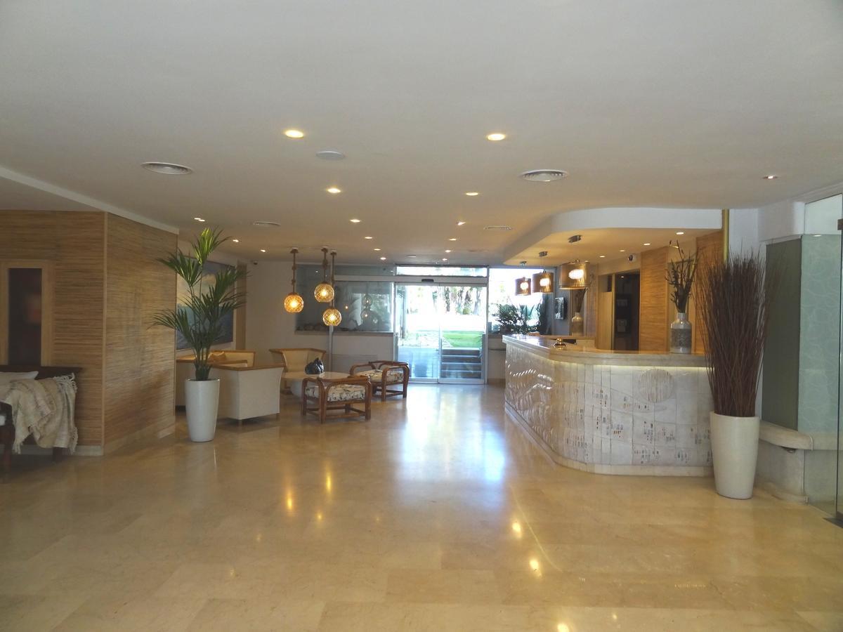 锡切斯Mediterranean Apart公寓 外观 照片