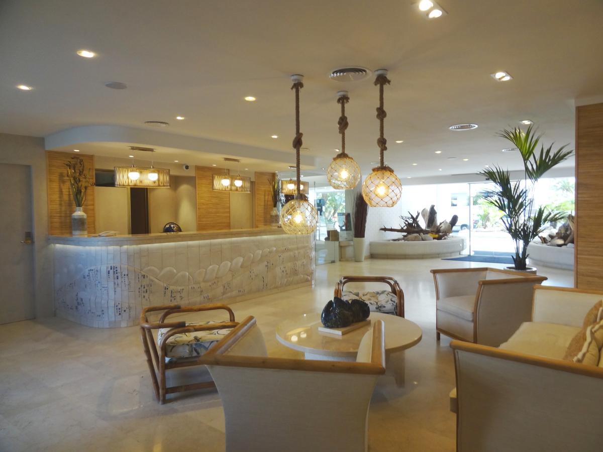 锡切斯Mediterranean Apart公寓 外观 照片