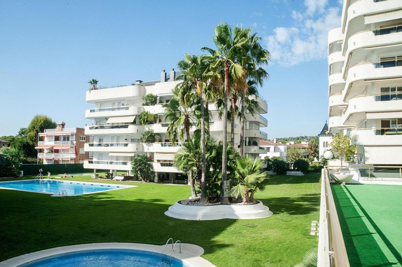 锡切斯Mediterranean Apart公寓 外观 照片